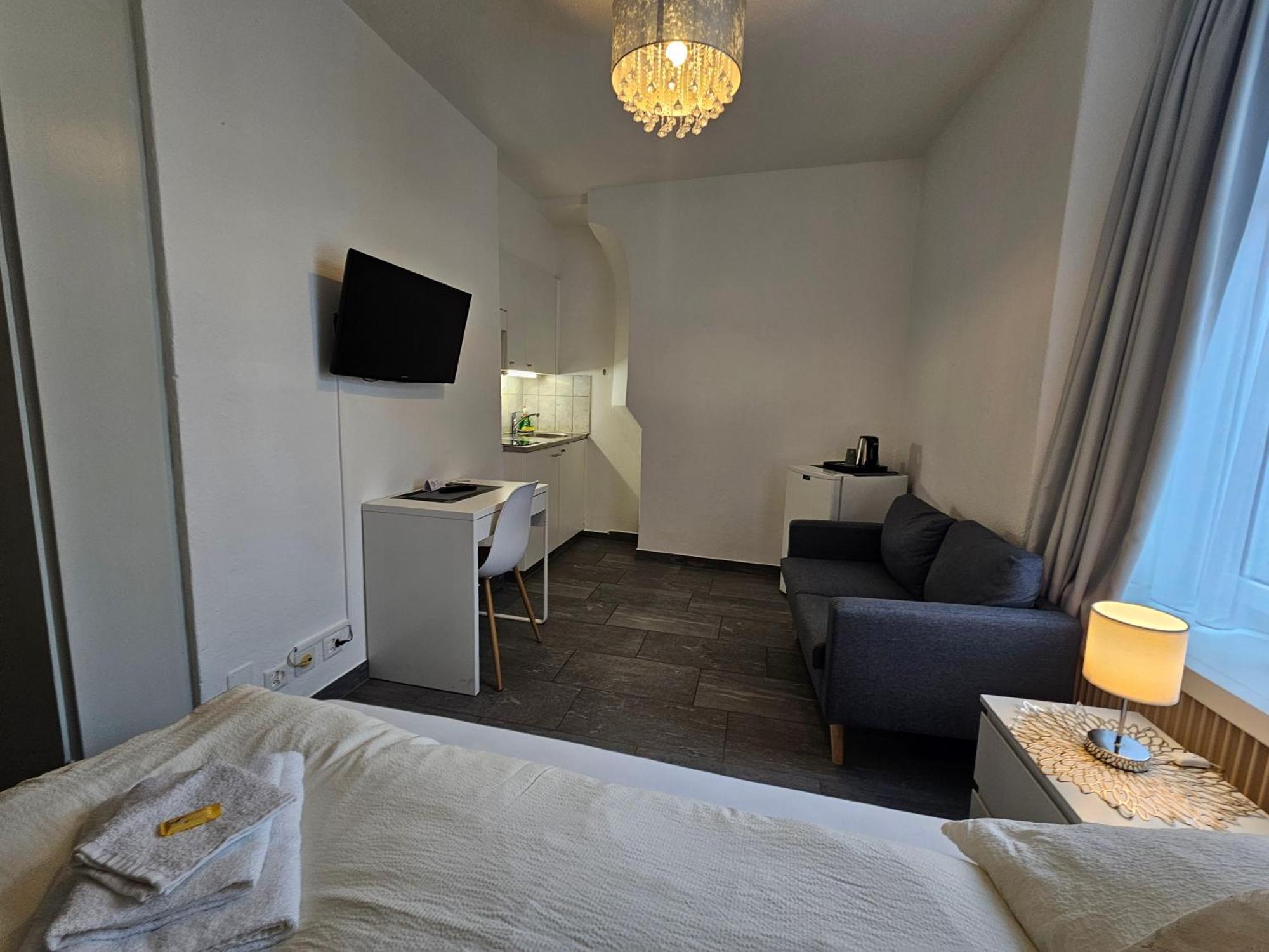 Hotel Surselva クール エクステリア 写真