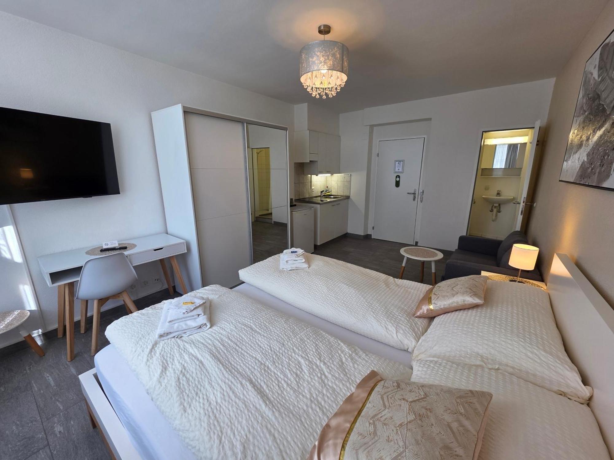 Hotel Surselva クール エクステリア 写真