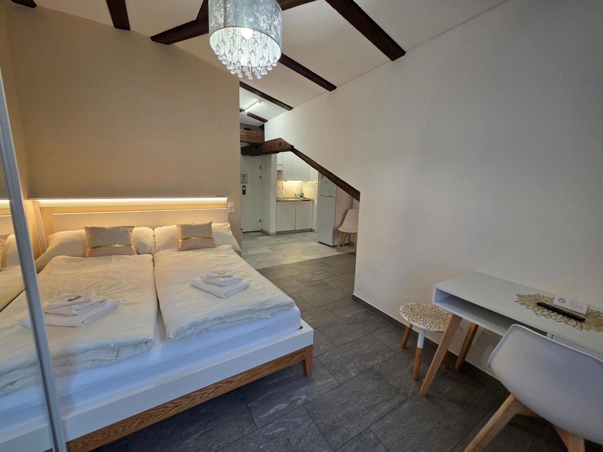 Hotel Surselva クール エクステリア 写真